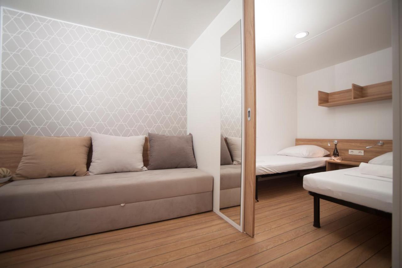 Mediteran Travel Mobile Homes In Camping Terme Catez Brezice Bagian luar foto