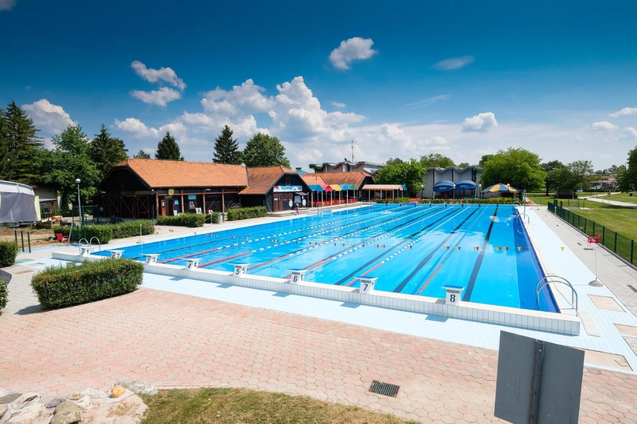 Mediteran Travel Mobile Homes In Camping Terme Catez Brezice Bagian luar foto